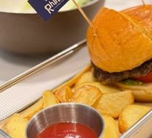 Signature Rhino Burger