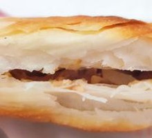 Chopped腊汁 Meat Baozi in Flatbread