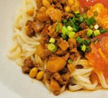 Oil-Poured Pork Minced Tomato Egg Noodles