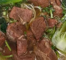 Classic Braised Pork Noodles