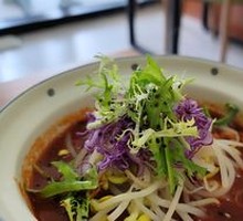 Spicy Rice Cake Stir-Fry