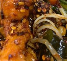 Crispy Pork Noodles with Spicy Sauce