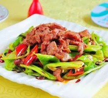 Bell Pepper Stir-Fried Beef