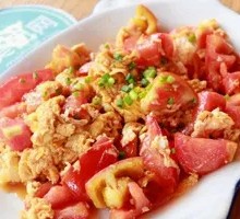 Tomato and Egg Stir-Fry