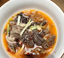 Spicy Oil-Poured Tripe