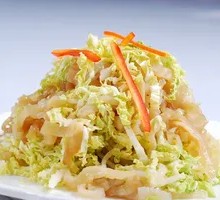 Bok choy with jellyfish skin salad