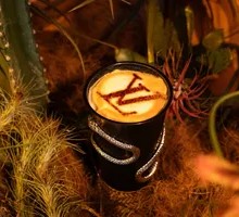 Louis Count Earl Grey Latte