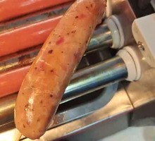 Volcanic Stone Grilled Sausage with Black Pepper