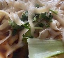 Scallion Oil Knife-Sliced Noodles