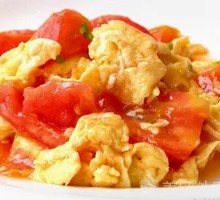 Scrambled Eggs with Tomatoes