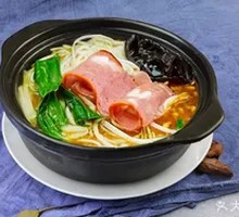 Bacon Meat Hot Pot Rice Noodles