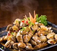 Spicy Stir-Fried Clams