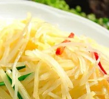 青椒土豆丝盖浇面