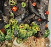 Spicy Sauce Mixed Mushrooms Platter