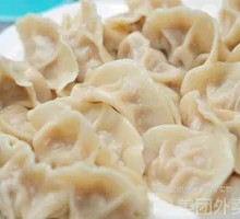 Chinese cabbage and pork dumplings