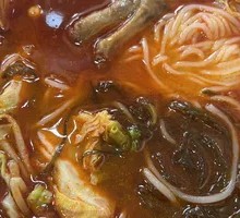 Hot Pot Duck Feet Rice Noodles