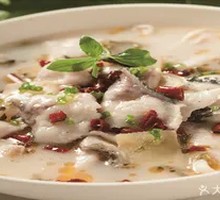 Sour Cabbage with Grass Carp