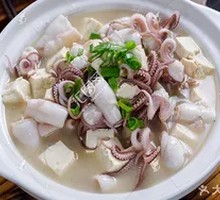 Bigan Fish Stewed with Tofu
