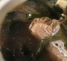 Pork Rib and Kelp Stew