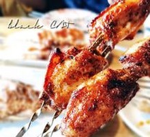 Charcoal-Grilled Chicken Wings