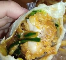 Beijing-style Chicken Roll