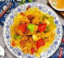 Braised Chicken Noodles