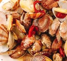 Spicy Stir-Fried Clams
