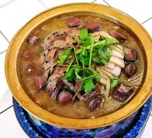 Northeastern Pig-Killing Dish