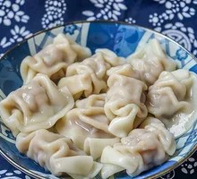 Chinese cabbage and pork dumplings