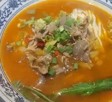 Spicy Pickled Pepper Chicken Offal Noodles