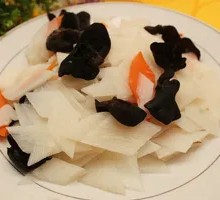 Stir-Fried Yam and Wood Ear Mushroom