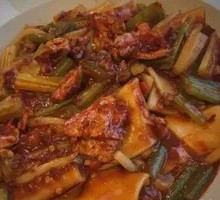 Xinjiang Fried Wide Noodles