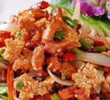Crispy Pork Ribs with Rice Crackers