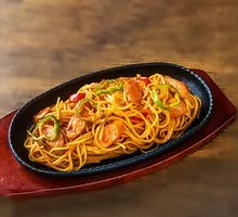 Cantonese Sausage Fried Noodles