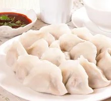 Napa Cabbage and Vermicelli Dumplings
