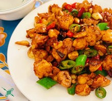 Sauce-Braised Pig's Trotter Tips