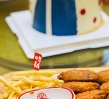 Garlic Chicken Wings with Fries