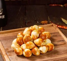 Braised Quail Eggs
