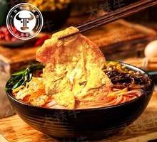 Fried Egg Snail Noodles