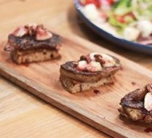 Pan-Seared Foie Gras with Cranberry Vinegar