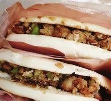 Lean Pork Steamed Bun