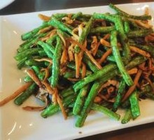 Braised Bean with Tea Tree Mushroom