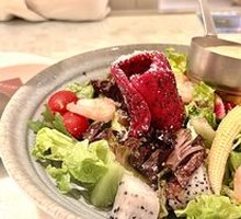 Monet's Garden Salad