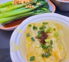 Golden Soup Tofu Skin Rolls