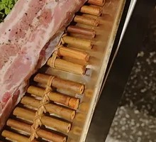 Fruit-Marinated Pork Cutlet