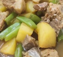 土豆排骨汤