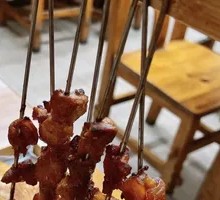 Charcoal-grilled pork belly