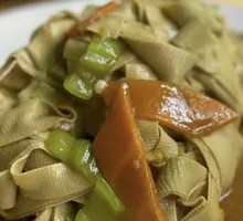 Stir-Fried Bell Pepper with Tofu Skin