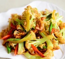 Stir-Fried Organic Cauliflower