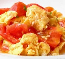 Scrambled Eggs with Tomatoes